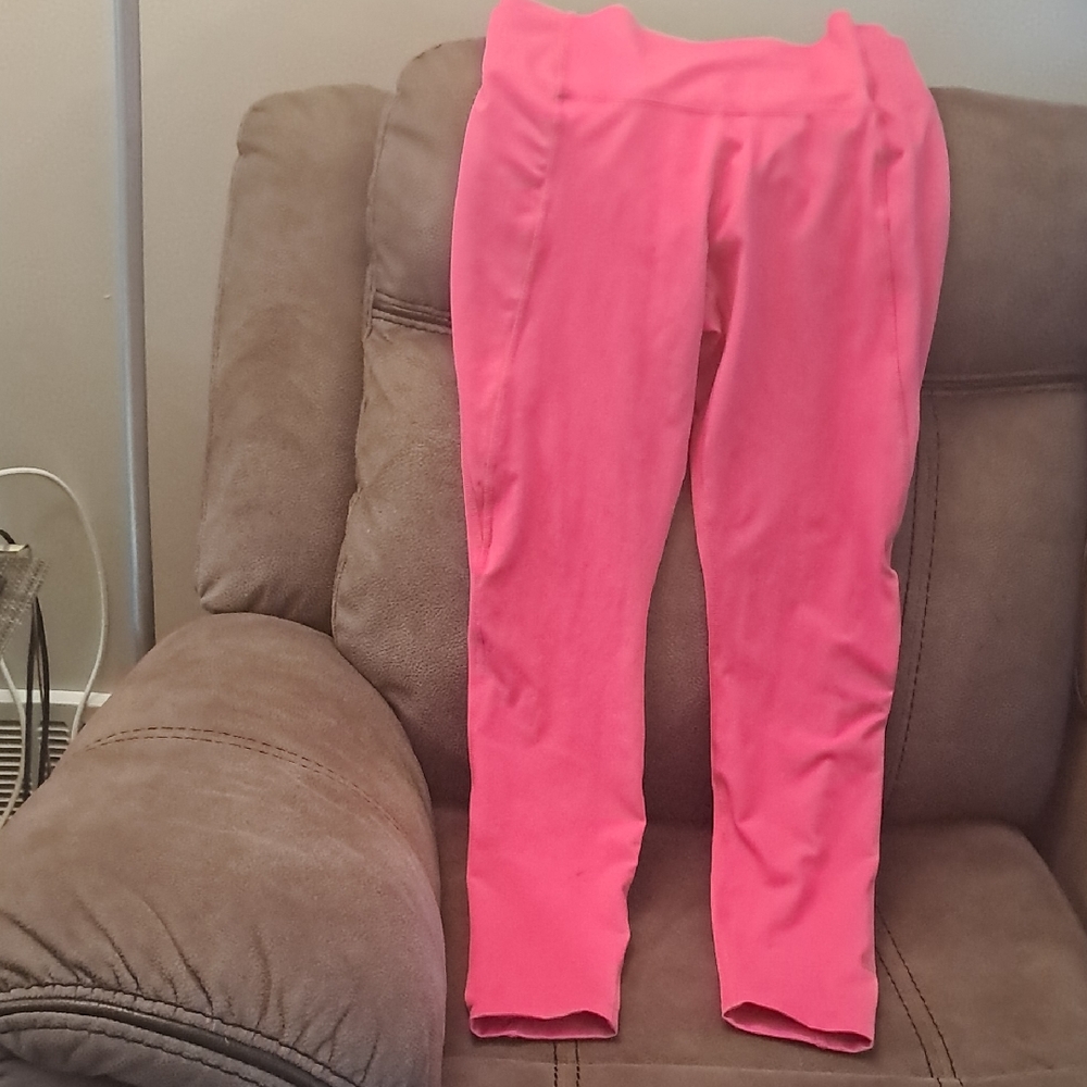 All in Motion Bright Pink Leggings